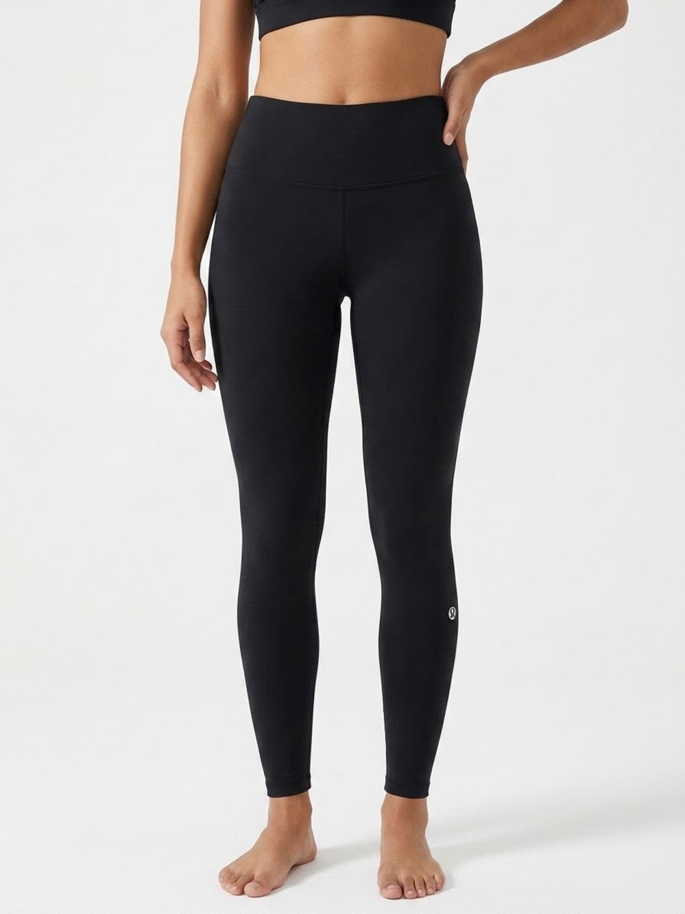 Lululemon Black Wunder Under Leggings *Reversible Size 8